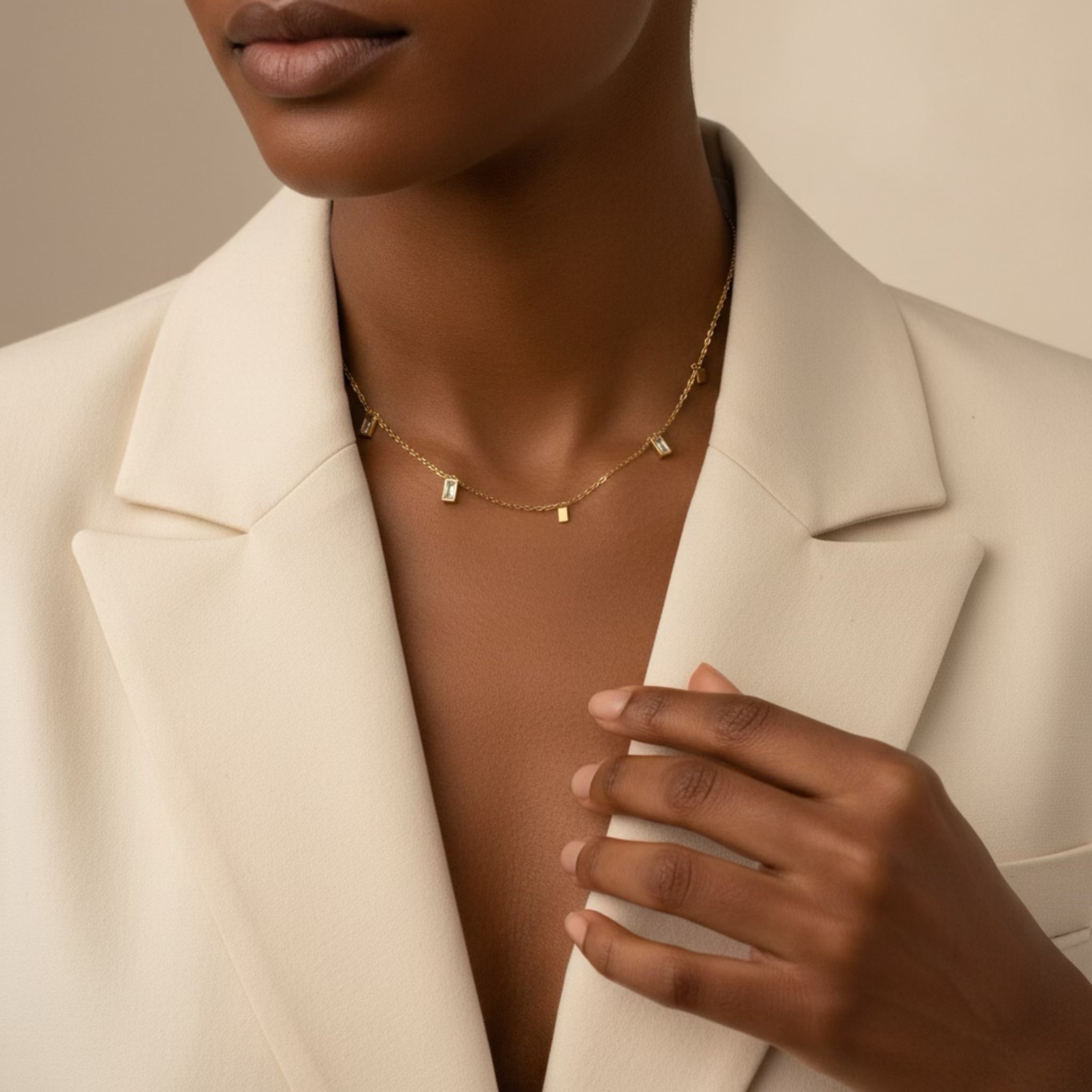 Guldpläterat Halsband Rostfritt Stål - Allergivänligt med 2 År Färggaranti