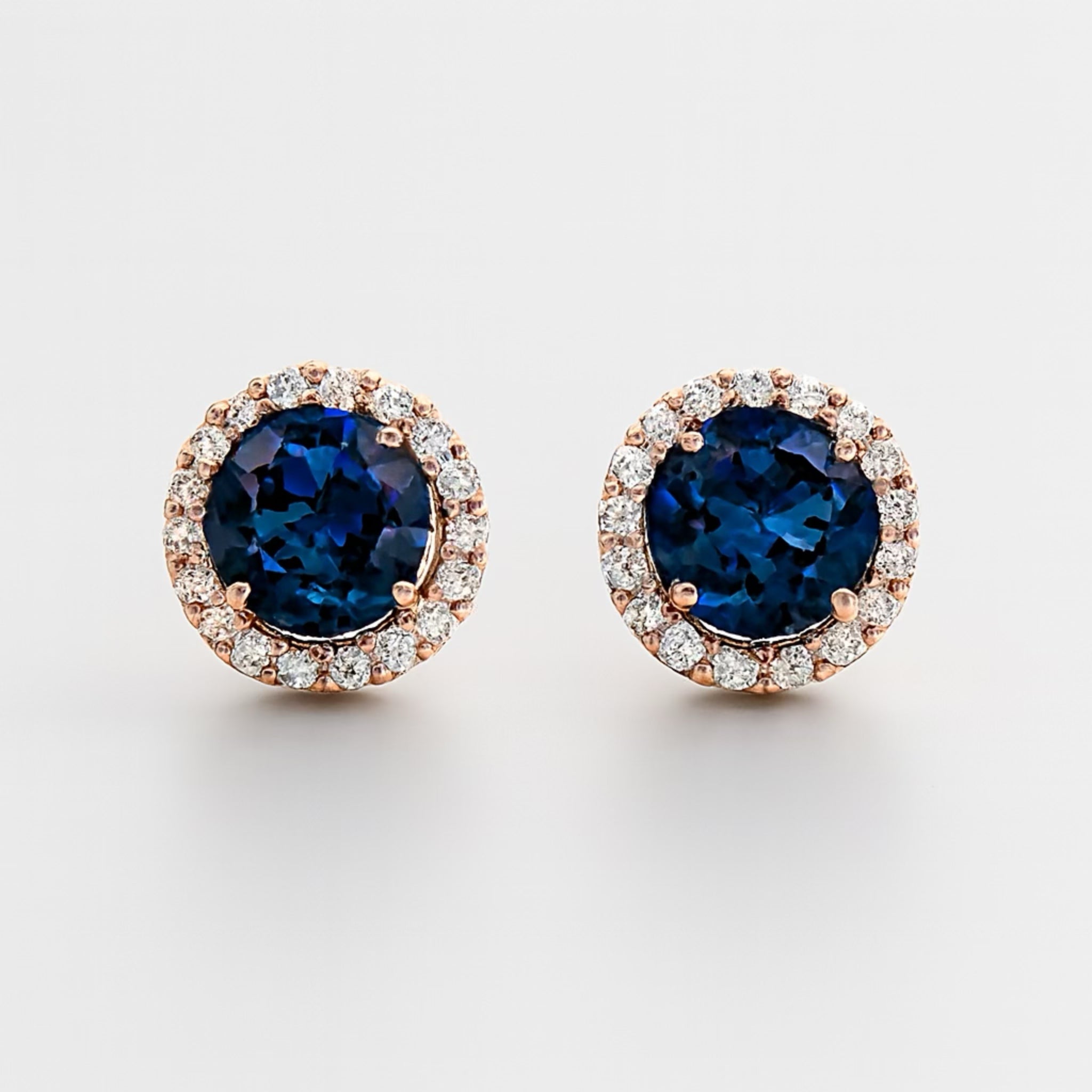 Örhängen-Simpel Lyx i Guld